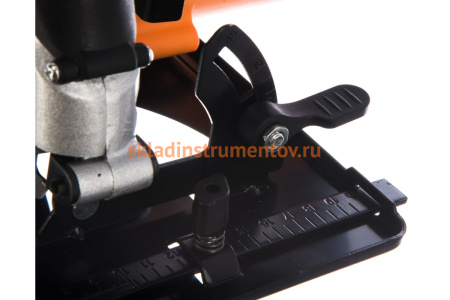 Дисковая пила Вихрь ДП-210/2000 72/11/5