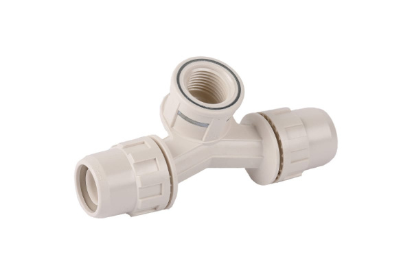 Тройник переходной со смещением (20х20 мм; 1/2") для трубопровода Зубр 51504-20-1/2-20