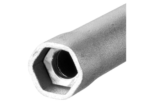 Ключ свечной с магнитом 16х270 мм СИБИН 27510-270-16_z01