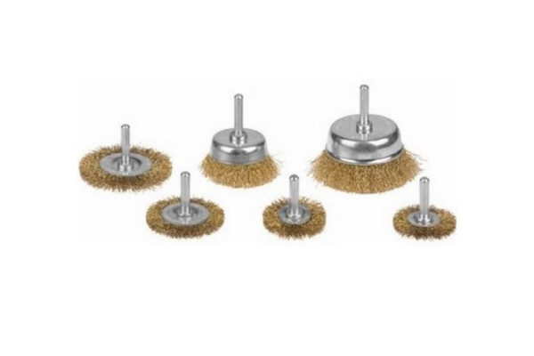 Набор "MASTER" Щетки-крацовки, витая латунная стальная проволока 0,3мм, дисковые щетки 40, 2шт.,50,65,75мм, чашечная щетка 50мм, 6шт. STAYER 35159-H6_z01