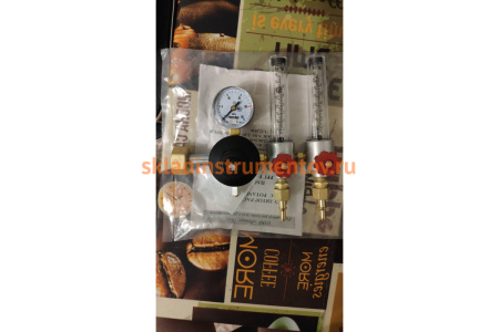 Регулятор универсальный У-30/АР-40-КР1-Р2  аргон + углекислота REDIUS 051051 Регулятор универсальный У-30/АР-40-КР1-Р2  аргон + углекислота REDIUS 051051