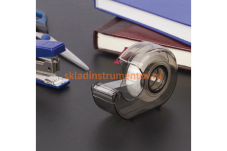 Клейкая лента в тонированном сером диспенсере BRAUBERG 12 мм х 10 м 227263