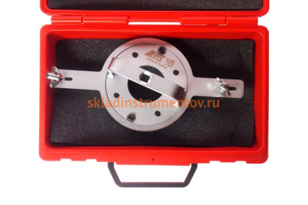 Приспособление для демонтажа трансмиссии с двумя сцеплениями VOLVO,FORD JTC 4166