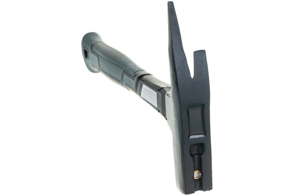 Молоток кровельщика VIRA RAGE 600 г 900223