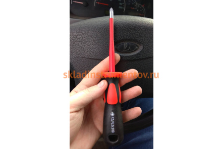 Диэлектрическая отвертка КВТ Слим PZ/FL2 100 78594