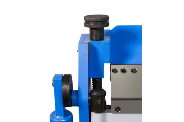 Листогибочный станок с ножным и ручным управлением Blacksmith PBB1520/1,5