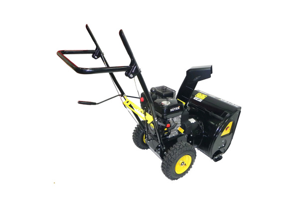 Снегоуборщик Huter SGC 4100 Wide 70/7/17
