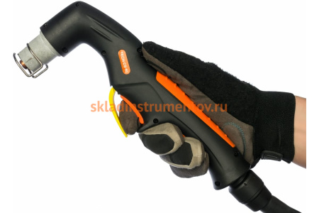 Инверторный аппарат для воздушно-плазменной резки Сварог CUT 70