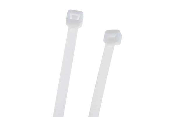 Универсальный пластиковый хомут ЭВРИКА белый 5.0x500мм 25шт ER-05502