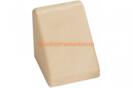 Уголок пирамида с заглушкой MFK-TORG 20х20х17 обливной дуб 20 20 17 16