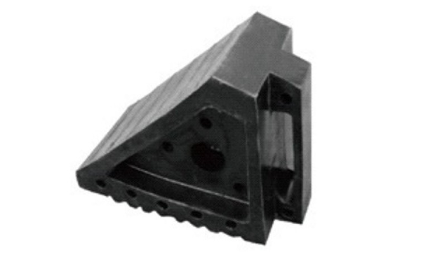 Упор под колесо каучук с ручкой ROCKFORCE RF-TRTS001