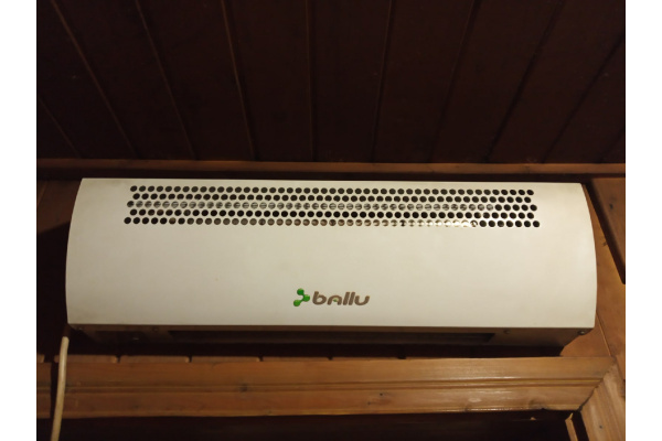 Электрическая тепловая завеса Ballu BHC-6.000 SR