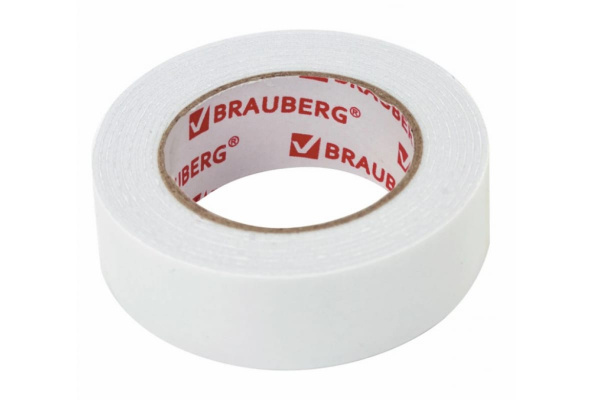 Клейкая двухсторонняя лента BRAUBERG 19 мм х 1,5 м, на вспененной основе, 1 мм, прочная 606419