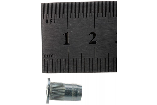 Заклепка с внутренней резьбой Bralo М5 СТ-ЦБН с насечкой 500 шт 0371105007