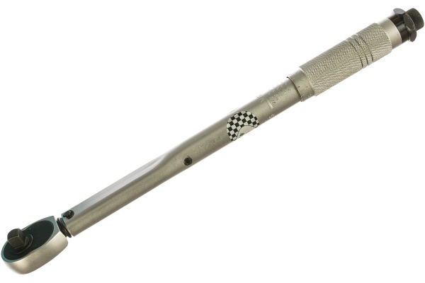 Динамометрический ключ 20-110Нм 3/8" AIST 16033110 00-00004075
