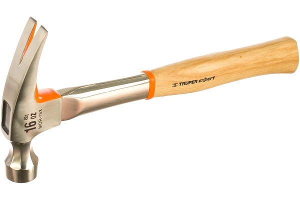 Молоток-гвоздодер Truper MOR-16X 16802 с полированным бойком, деревянная ручка