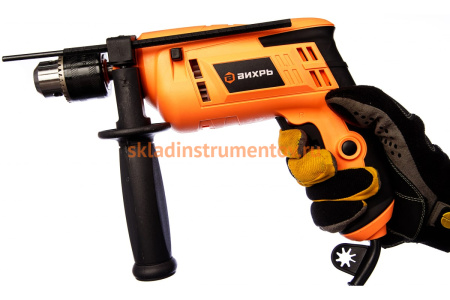 Ударная дрель ВИХРЬ ДУ-700 72/8/2