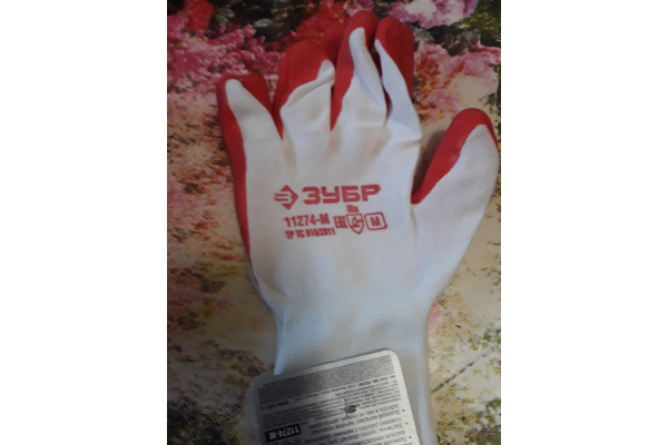 Садовые перчатки Зубр тонкие, с рельефным латексным покрытием, размер 8/M 11274-M