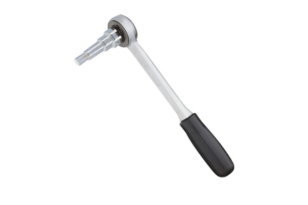 Универсальный ступенчатый ключ с трещоткой VIRAX 220425