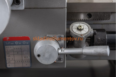 Токарный станок по металлу с фрезерной головой JET BD-11GDMA 50000915MCD