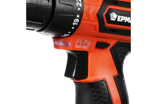 Аккумуляторная дрель-шуруповерт ЕРМАК ДША-12В 646-322