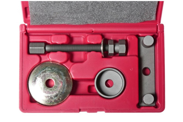 Набор для замены сайлентблоков задней подвески Ford Mondeo в кейсе JTC 4651