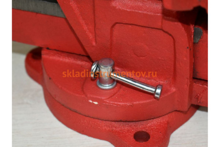 Слесарные тиски MIRAX 150 мм 32471-15