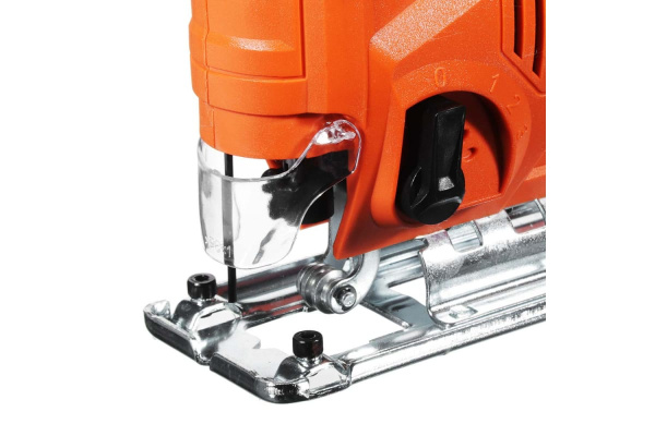 Электрический лобзик ЕРМАК ЛЭ-570 646-058