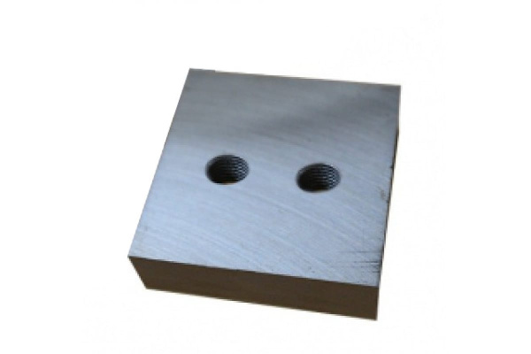 Нож (90х90х26 мм; 2 отв с резьбой М16) для станка Zitrek GQ-50 Zitrek 067-0097-1 Нож (90х90х26 мм; 2 отв с резьбой М16) для станка Zitrek GQ-50 Zitrek 067-0097-1