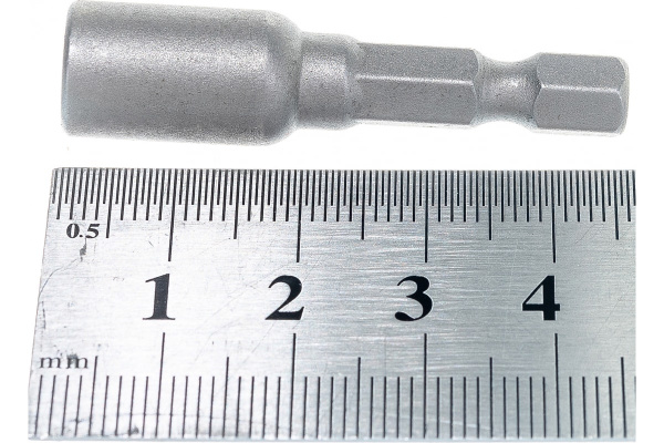 Головка-вставка магнитная 6-гранная (6 мм; 45 мм; 1/4") для шуруповерта ЭВРИКА ER-90501
