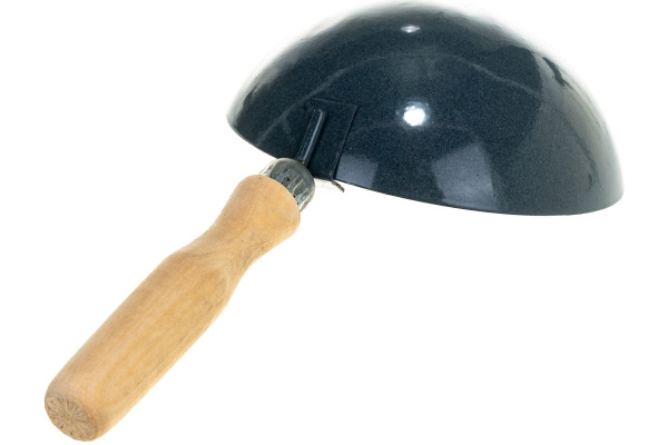 Стальной строительный ковш СИБРТЕХ 160 мм деревянная ручка 86225