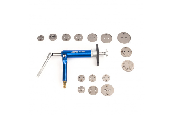 Пневматическое приспособление для утапливания поршней тормозного цилиндра в наборе AIST 00-00009622