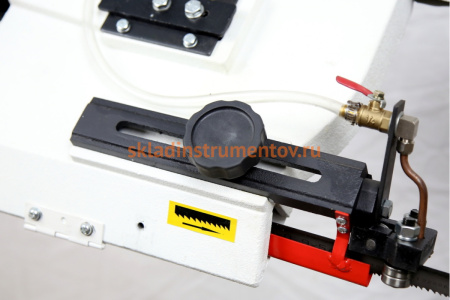 Ленточнопильный станок MetalMaster BSM-712N B27 380V 19028 Ленточнопильный станок MetalMaster BSM-712N B27 380V 19028