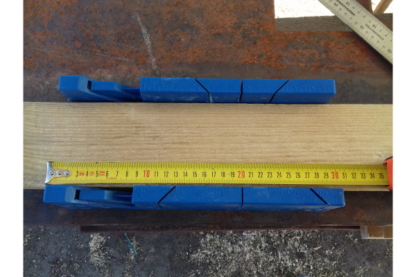 Пластиковое стусло + пила 350мм, синее, 4 угла для запила СИБРТЕХ 22536