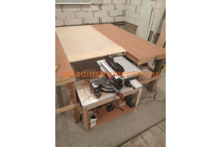 Торцовочная комбинированная пила Зубр МАСТЕР ЗПТК-305-1900