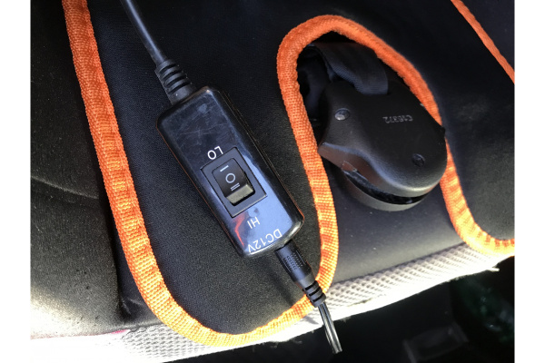 Накидка с подогревом на детское автокресло (1-7 лет, 12 В, с терморегулятором 22 Вт) Airline AHC-SF-06