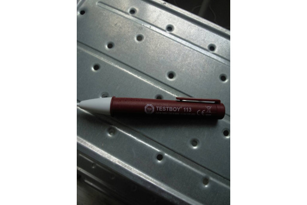 Бесконтактный индикатор напряжения TESTBOY 113