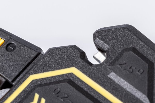 Клещи для снятия изоляции Jokari Soft Grip JK 20100