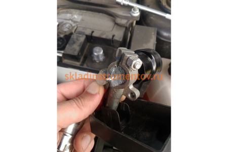 Щетка для очистки клемм АКБ МАСТАК 122-00024