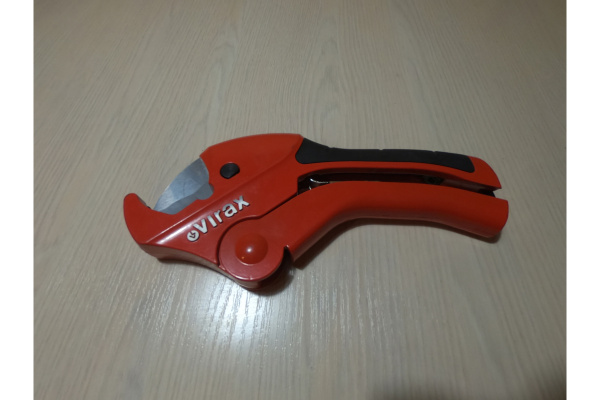 Ножницы для труб ПЭ до 42мм VIRAX 215042