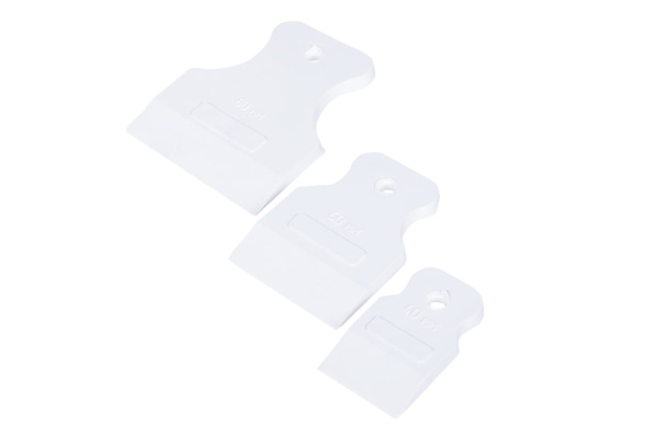 Набор белых, резиновых шпателей, 3 предмета: 40, 60, 80 мм /уп./ РемоКолор 12-2-102