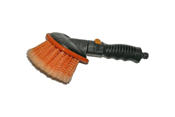 Щетка-насадка автомобильная с краном OMBRA 2531