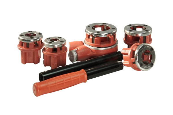 Набор трубных клуппов с адаптером (3/8-1/2-3/4-1- 1 1/4) Энкор 48481