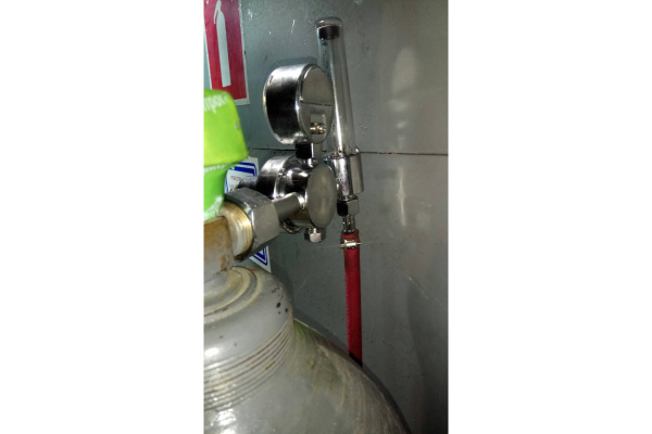 Регулятор расхода газа универсальный У-30/АР-40-Р Сварог 1C008-010395643