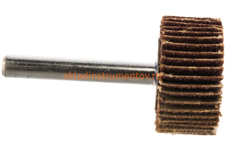 Круг лепестковый с оправкой (30х15 мм; P 80) ПРАКТИКА 648-892