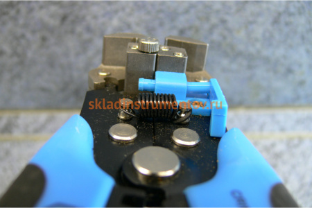 Инструмент для снятия изоляции WS-04B КВТ 61669