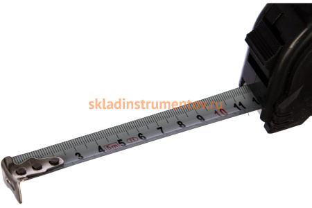 Рулетка 5 м х 19 мм Black MATRIX 31014