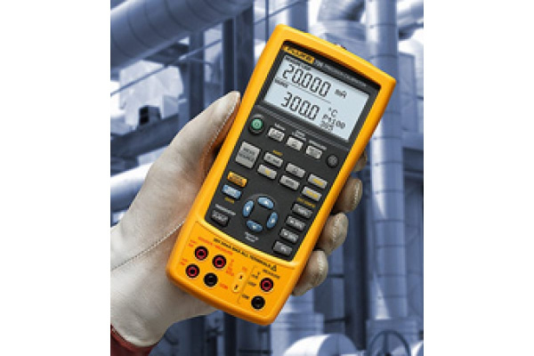Прецизионный многофункциональный калибратор процессов Fluke-726