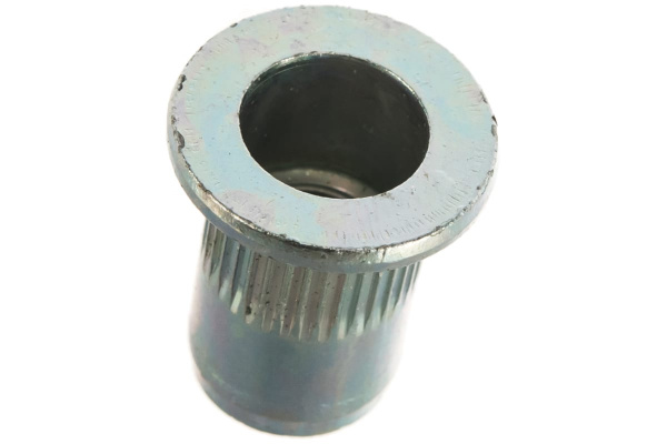 Заклепка с внутренней резьбой Bralo М8 СТ-ЦБН с насечкой 250 шт 0371108011