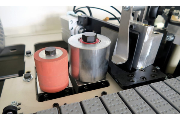 Кромкооблицовочный станок JET JEB-45X 333704